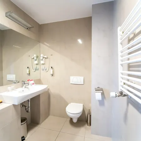 Hotel B&B Hotel Tychy Tychy